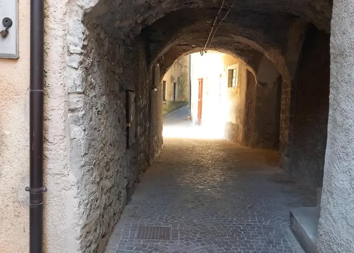 La Casa Di Tina - * Civenna