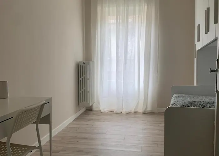 La Casa Di Tina - *