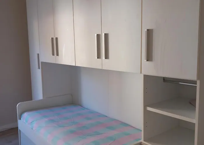 La Casa Di Tina - *